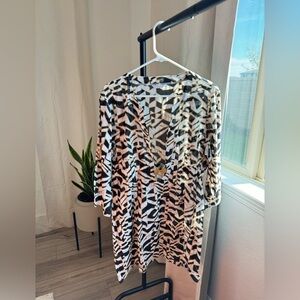 Trina Turk abstract 100% cotton swim cover up size large